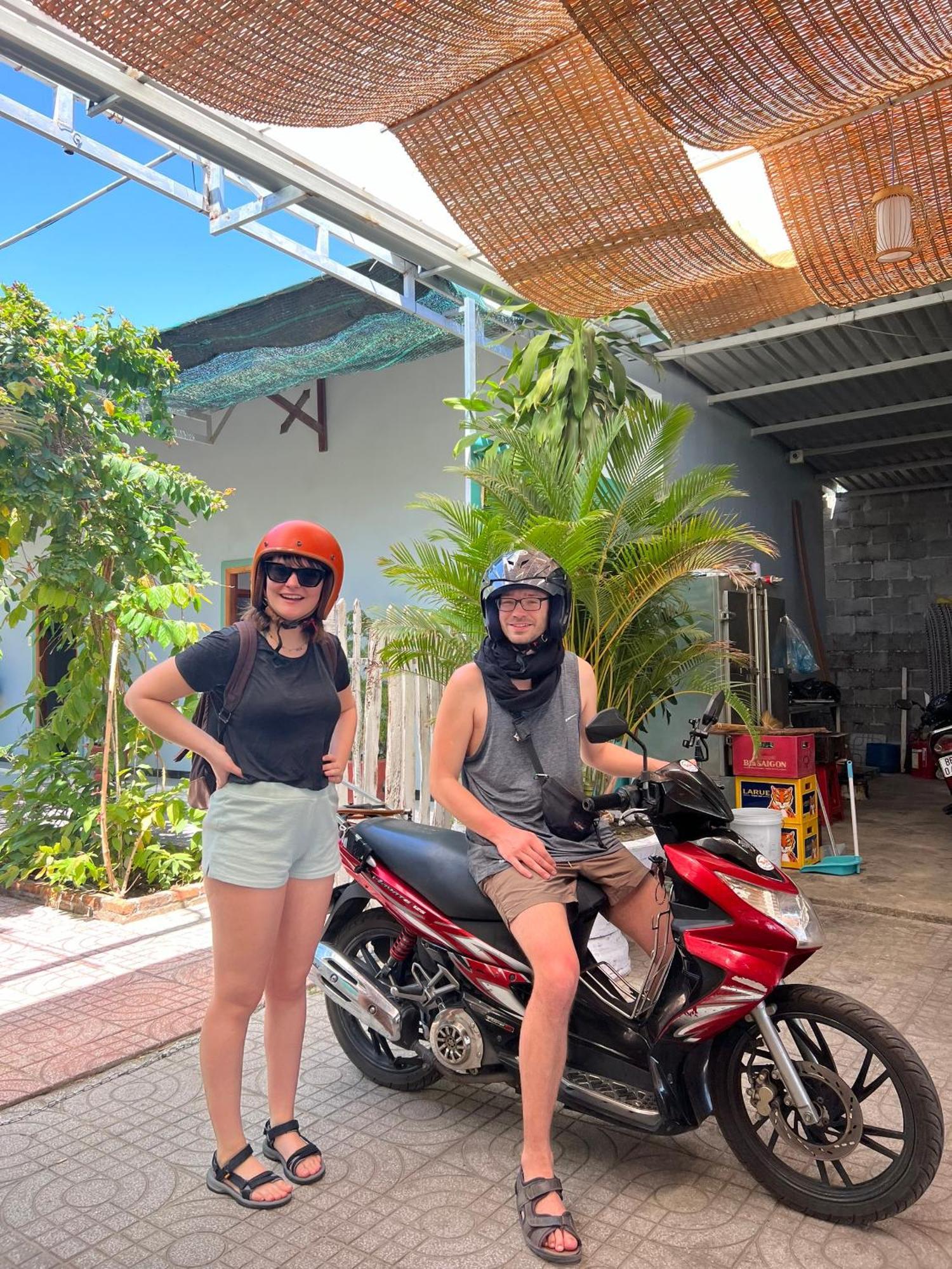 Dai Duong La Gi Homestay & Coffee ภายนอก รูปภาพ